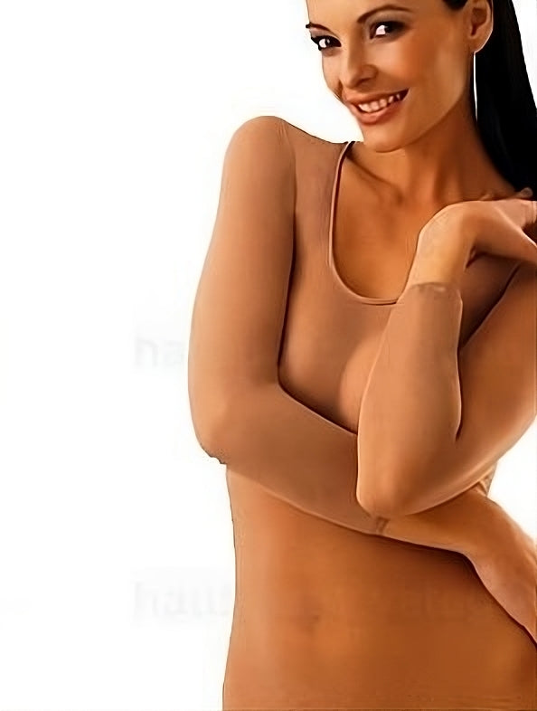 nylonfetisch hautfarbenes shirt wie eine Strumpfhose